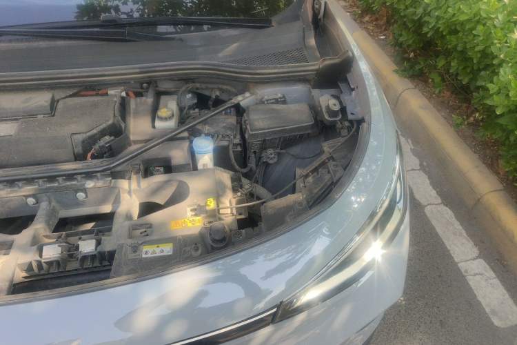 Used Volkswagen ID.4 CROZZ 2022 Pure Edition Limited Edition Engine Bay Left