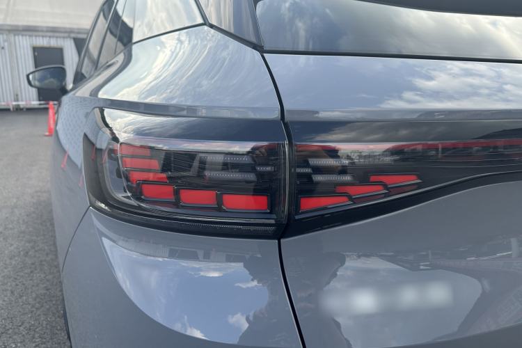 Used Volkswagen ID.4 CROZZ 2022 Long-Range Lite PRO Edition Exterior 10