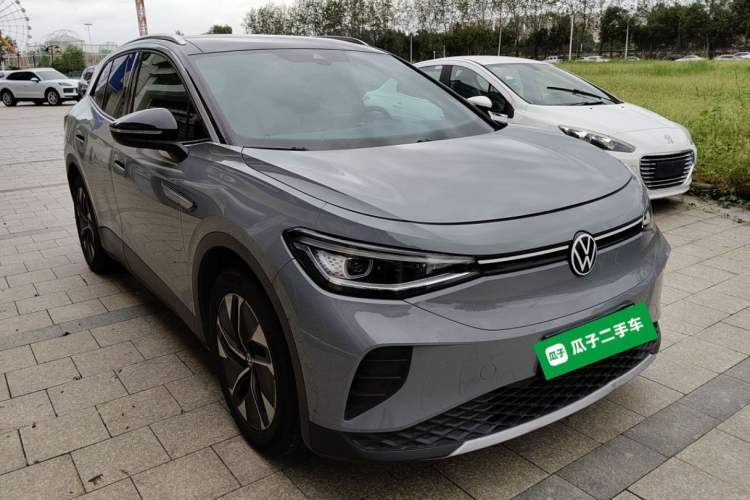Used Volkswagen ID.4 CROZZ 2022 Standard Range PURE Edition Exterior 2