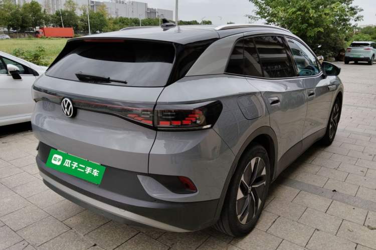 Used Volkswagen ID.4 CROZZ 2022 Standard Range PURE Edition Exterior 5