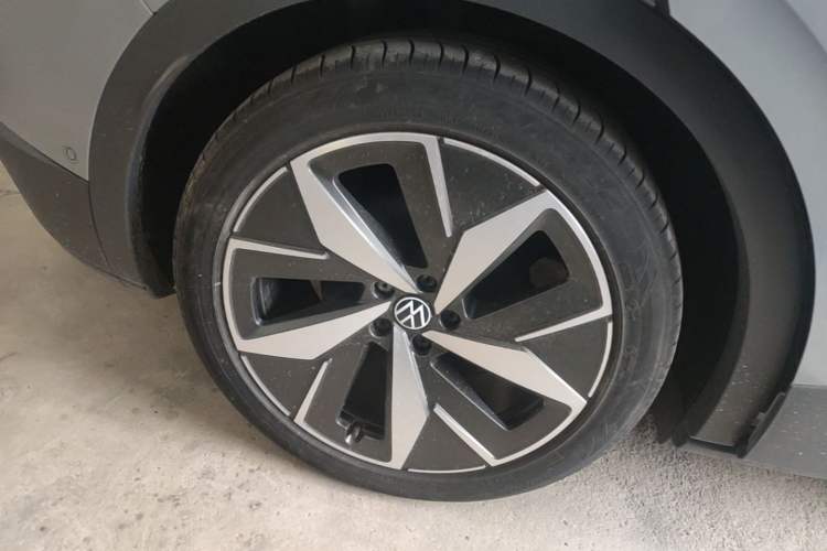 Used Volkswagen ID.4 CROZZ 2022 Long-Range Lite PRO Edition Exterior 5