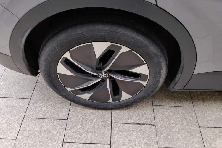 Used Volkswagen ID.4 CROZZ 2022 Standard Range PURE Edition Exterior 8