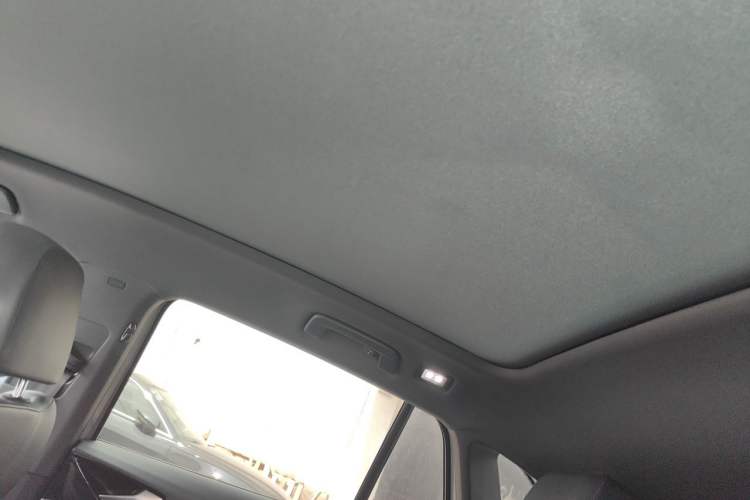 Used Volkswagen ID.4 CROZZ 2022 Long-Range Lite PRO Edition Headliner
