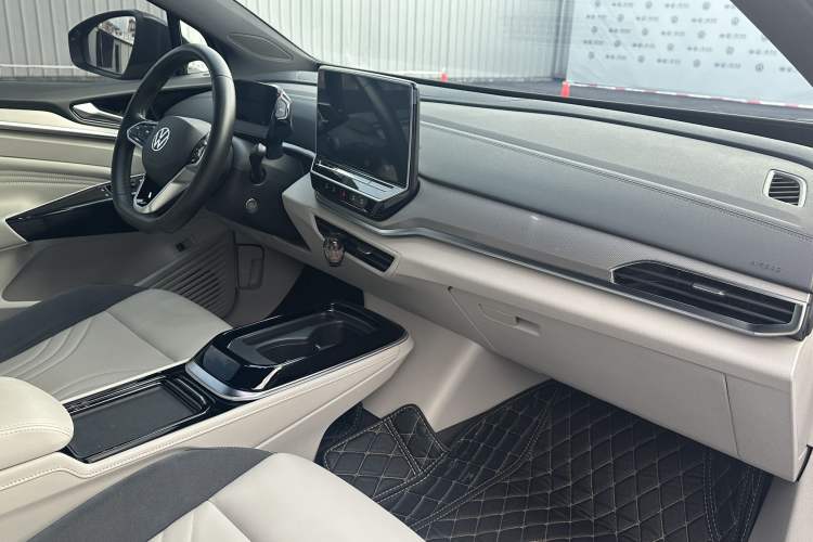 Used Volkswagen ID.4 CROZZ 2022 Long-Range Lite PRO Edition Interior 12