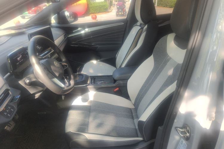 Used Volkswagen ID.4 CROZZ 2022 Pure Edition Limited Edition Left Front Seat
