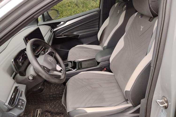 Used Volkswagen ID.4 CROZZ 2022 Pure Edition Limited Edition Left Front Seat