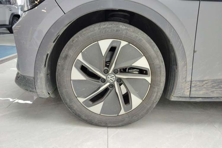 Used Volkswagen ID.4 CROZZ 2022 Pure Edition Limited Edition Left Front Wheel Hub