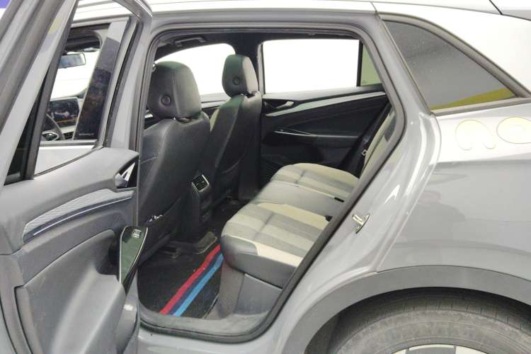 Used Volkswagen ID.4 CROZZ 2022 Pure Edition Limited Edition Left Rear Seat