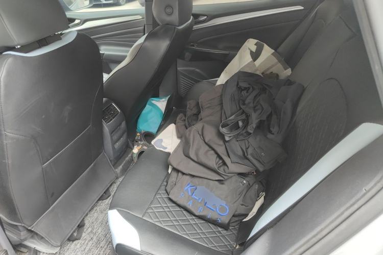 Used Volkswagen ID.4 CROZZ 2022 Pure Edition Limited Edition Left Rear Seat