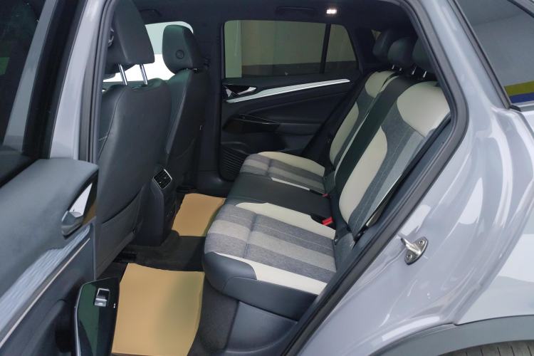 Used Volkswagen ID.4 CROZZ 2022 Pure Edition Limited Edition Left Rear Seat