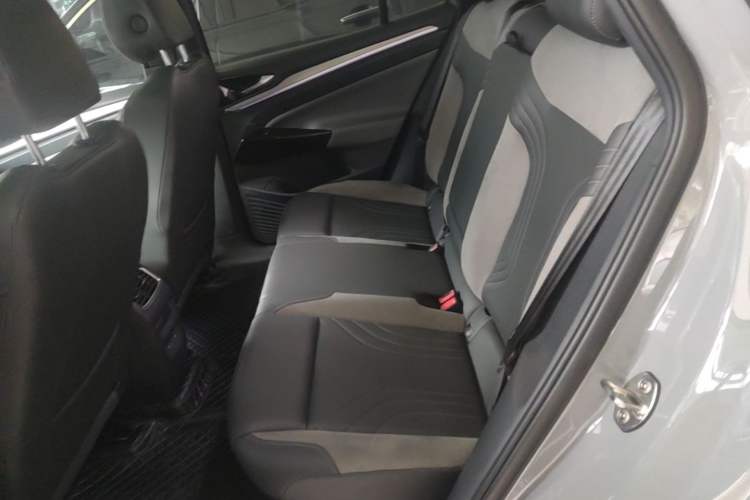 Used Volkswagen ID.4 CROZZ 2022 Long-Range Lite PRO Edition Left Rear Seat