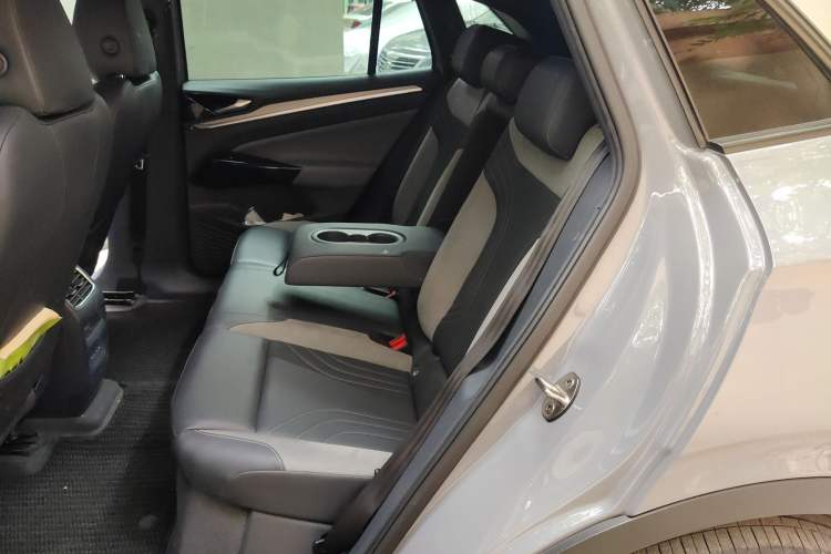 Used Volkswagen ID.4 CROZZ 2022 Long-Range Lite PRO Edition Left Rear Seat