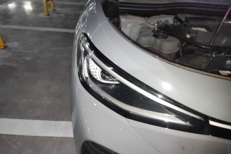 Used Volkswagen ID.4 CROZZ 2022 Pure Edition Limited Edition Right Front Headlight