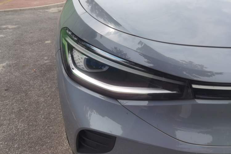 Used Volkswagen ID.4 CROZZ 2022 Pure Edition Limited Edition Right Front Headlight
