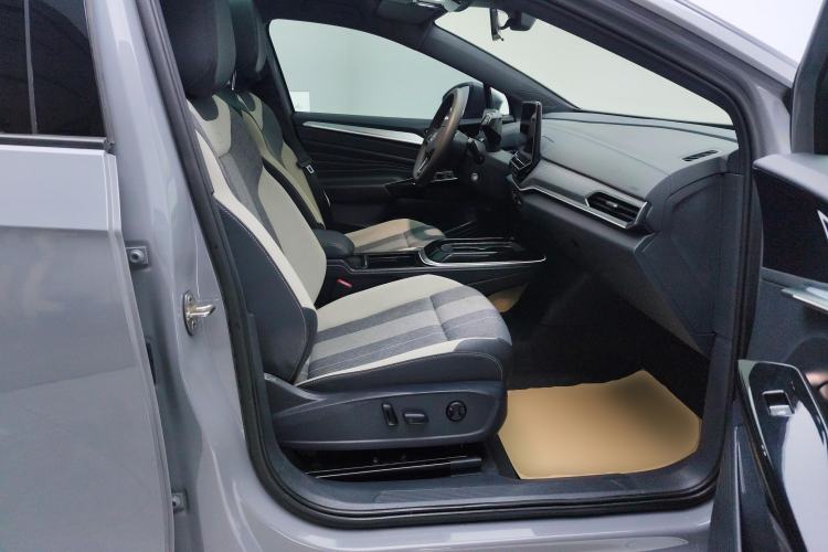 Used Volkswagen ID.4 CROZZ 2022 Pure Edition Limited Edition Right Front Seat