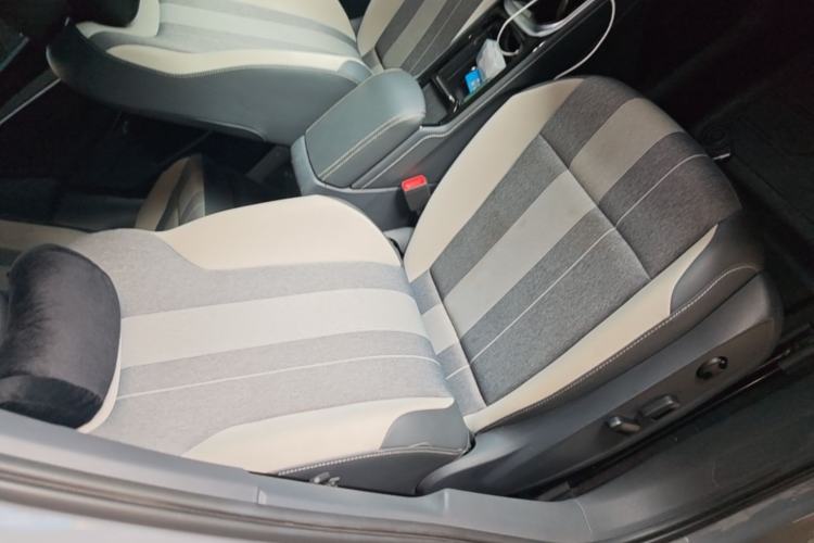Used Volkswagen ID.4 CROZZ 2022 Pure Edition Limited Edition Right Front Seat