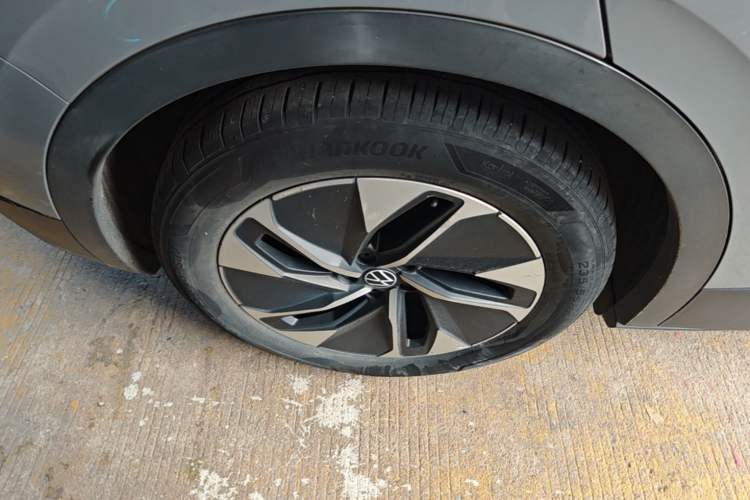 Used Volkswagen ID.4 CROZZ 2022 Pure Edition Limited Edition Right Rear Wheel Hub