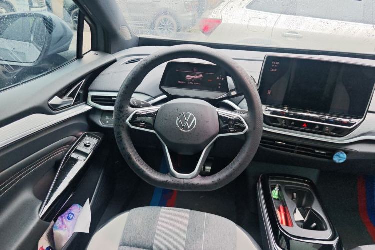 Used Volkswagen ID.4 CROZZ 2022 Standard Range PURE Edition Steering Wheel