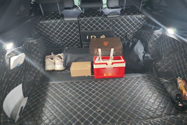 Used Volkswagen ID.4 CROZZ 2022 Long-Range Lite PRO Edition Trunk