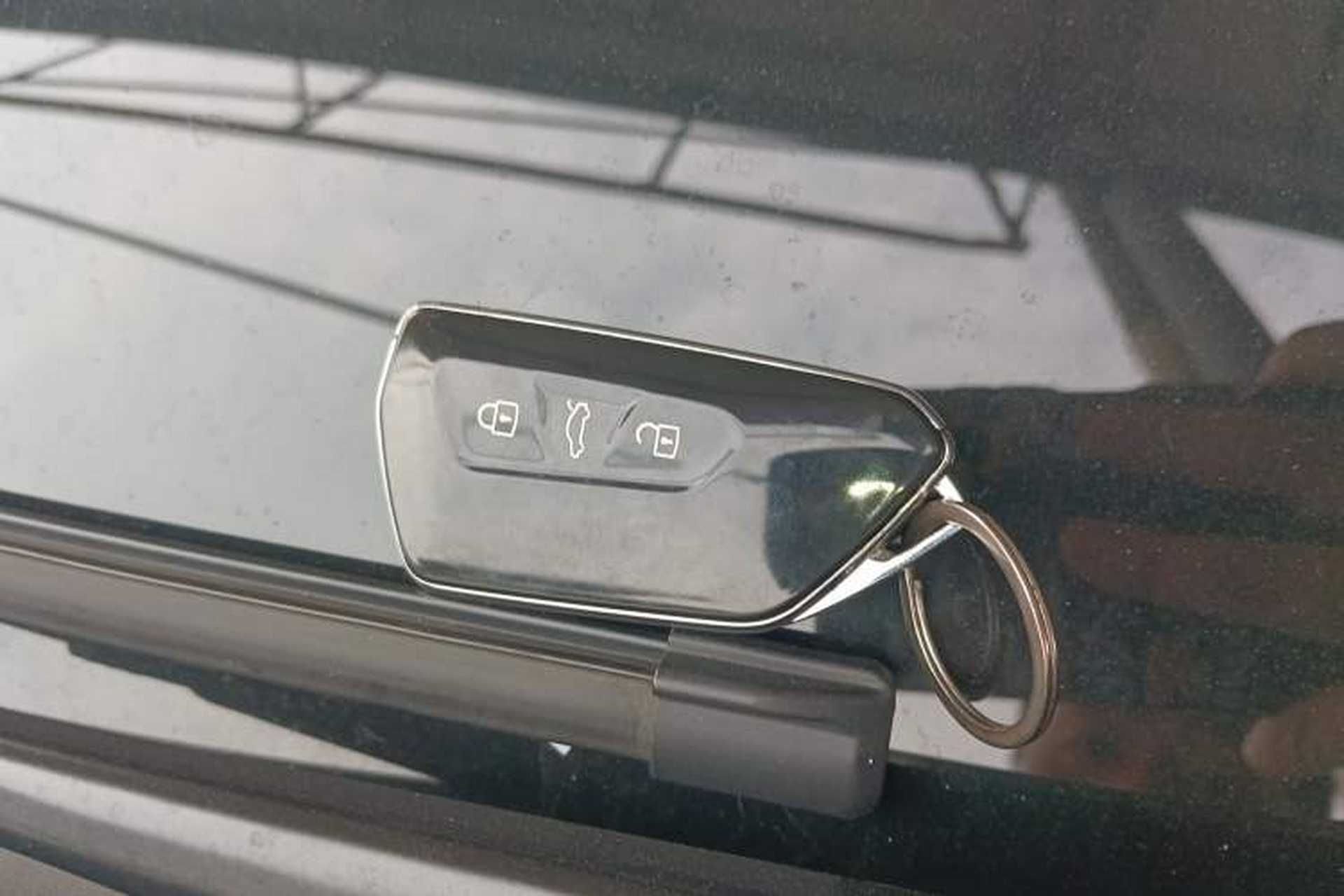 Used Volkswagen ID.4 CROZZ 2022 Long-Range Lite PRO Edition Vehicle Key
