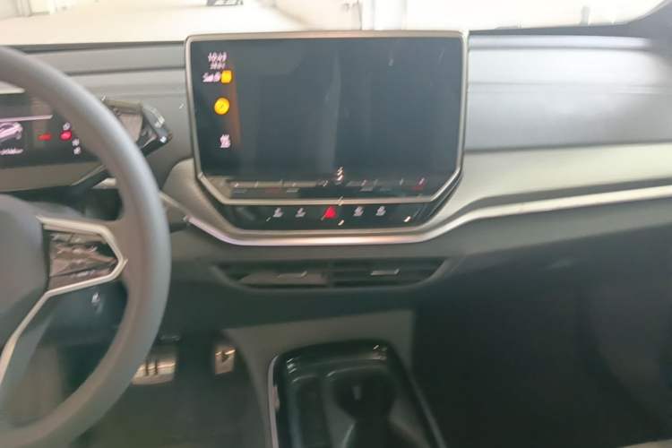 Used Volkswagen ID.4 CROZZ 2022 Pure Edition Limited Edition Audio And AC Panel