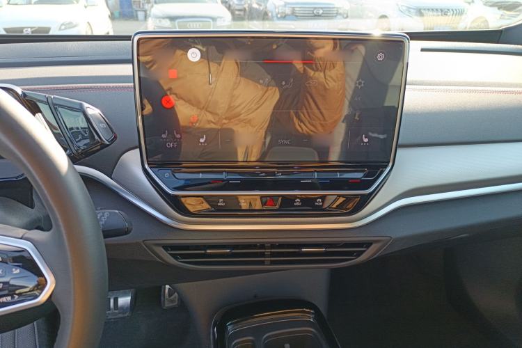Used Volkswagen ID.4 CROZZ 2022 High-Performance PRIME Edition Audio And AC Panel