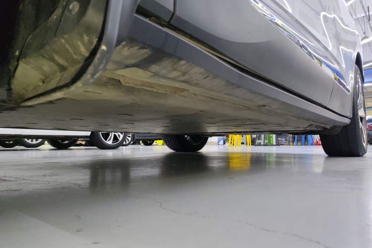 Used Volkswagen ID.4 CROZZ 2022 Long-Range Lite PRO Edition Chassis Front Left