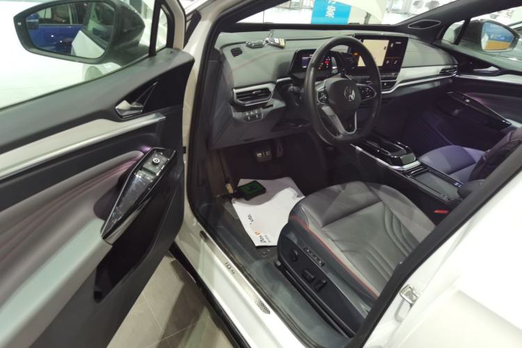 Used Volkswagen ID.4 CROZZ 2022 High-Performance PRIME Edition Driver Seat