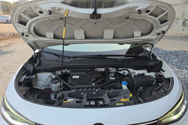 Used Volkswagen ID.4 CROZZ 2022 Standard Range PURE Edition Engine Bay