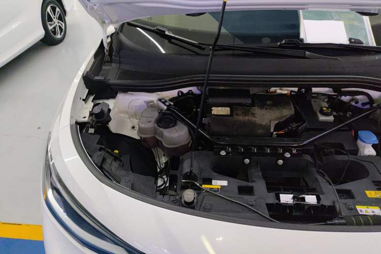 Used Volkswagen ID.4 CROZZ 2022 Long-Range Lite PRO Edition Engine Bay Right