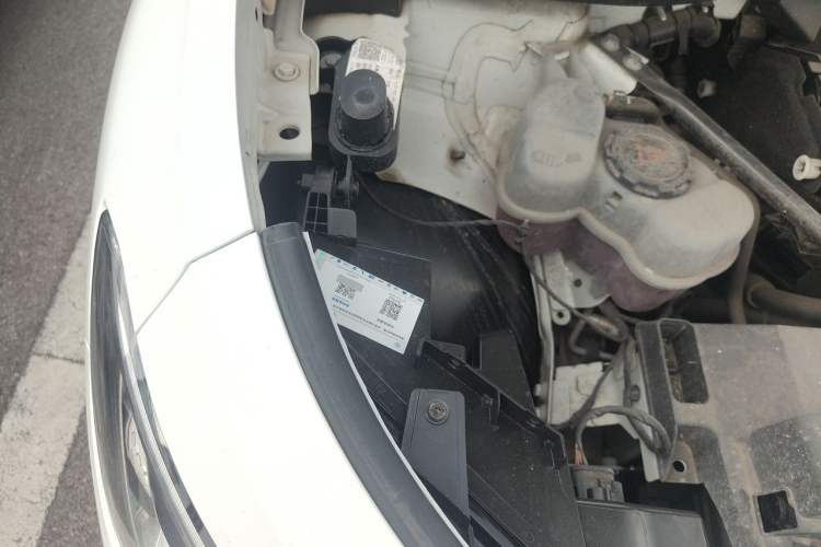 Used Volkswagen ID.4 CROZZ 2022 Long-Range PURE+ Edition Engine Bay Right