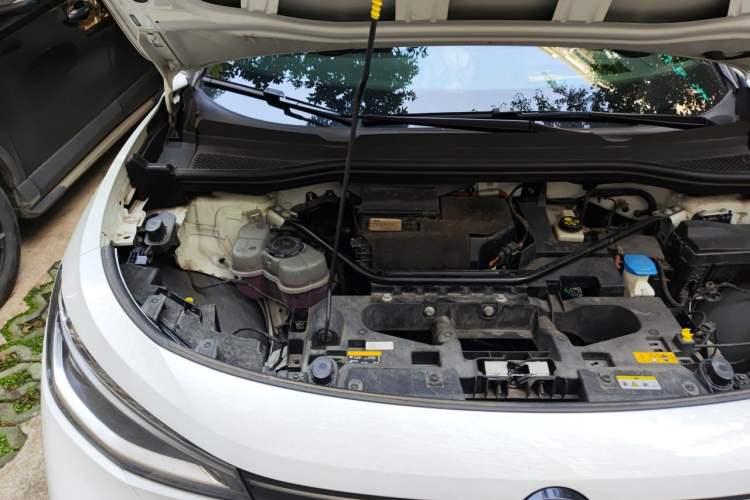 Used Volkswagen ID.4 CROZZ 2022 Long-Range PRO Edition Engine Bay Right