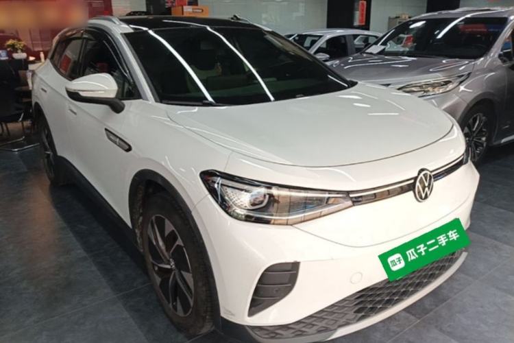 Used Volkswagen ID.4 CROZZ 2022 Long-Range PURE+ Edition Front Right 45 Deg