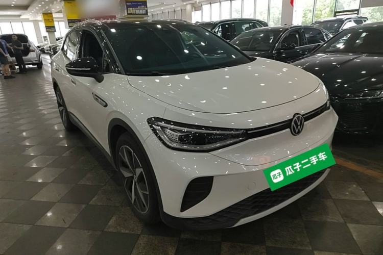 Used Volkswagen ID.4 CROZZ 2022 Long-Range Lite PRO Edition Front Right 45 Deg