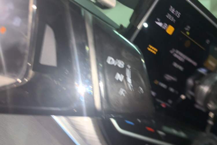 Used Volkswagen ID.4 CROZZ 2022 Long-Range PURE+ Edition Gear Lever