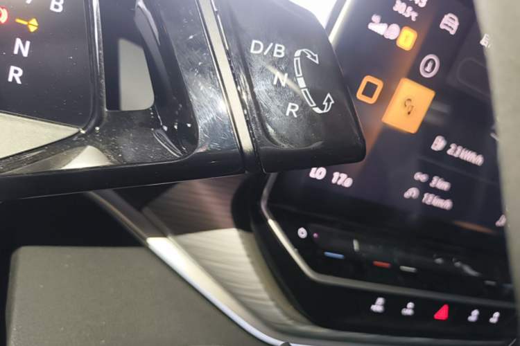 Used Volkswagen ID.4 CROZZ 2022 Long-Range PRO Edition Gear Lever