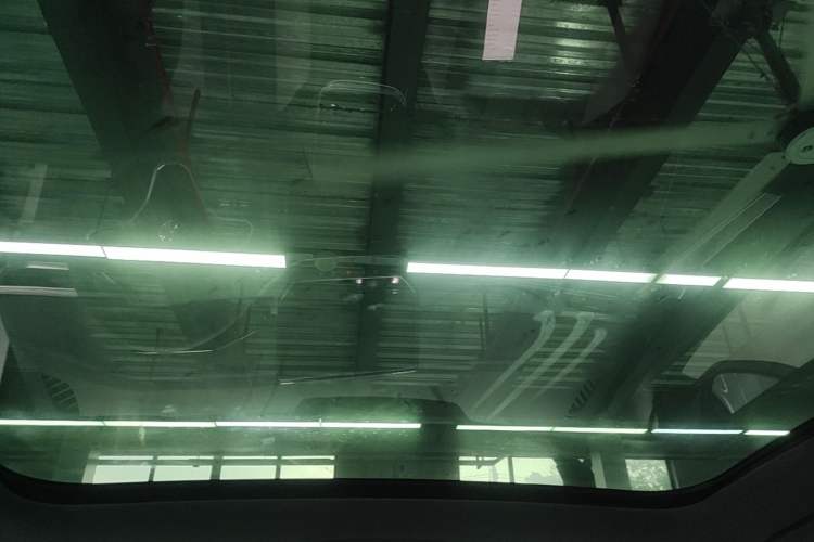 Used Volkswagen ID.4 CROZZ 2022 Long-Range PURE+ Edition Headliner