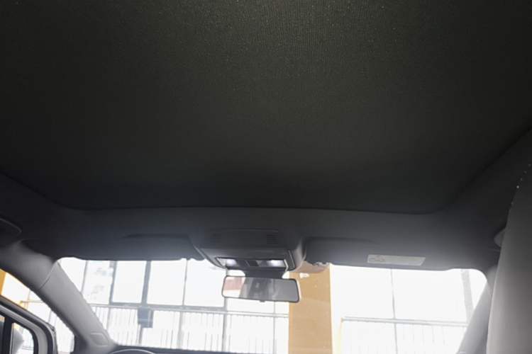 Used Volkswagen ID.4 CROZZ 2022 Long-Range PRO Edition Headliner