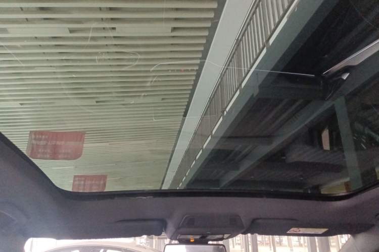 Used Volkswagen ID.4 CROZZ 2022 Standard Range PURE Edition Headliner