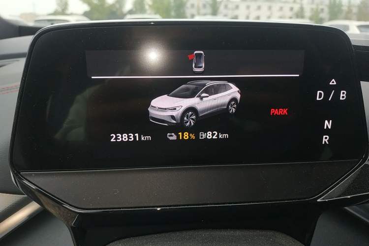 Used Volkswagen ID.4 CROZZ 2022 High-Performance PRIME Edition Instrument Cluster
