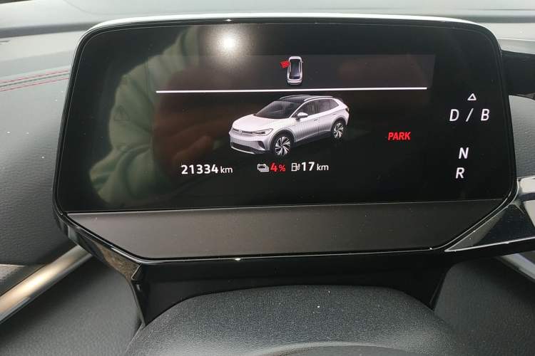 Used Volkswagen ID.4 CROZZ 2022 High-Performance PRIME Edition Instrument Cluster