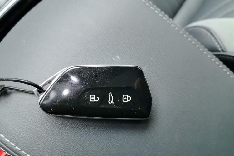 Used Volkswagen ID.4 CROZZ 2022 Long-Range Lite PRO Edition Interior 1