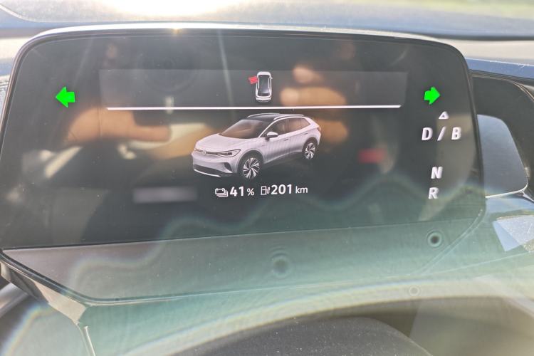 Used Volkswagen ID.4 CROZZ 2022 Long-Range PRO Edition Interior 9