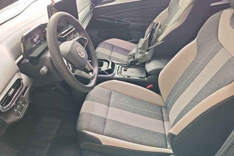 Used Volkswagen ID.4 CROZZ 2022 Pure Edition Limited Edition Left Front Seat