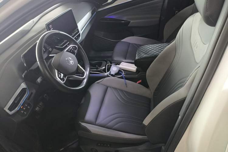 Used Volkswagen ID.4 CROZZ 2022 Long-Range Lite PRO Edition Left Front Seat