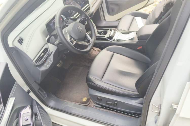 Used Volkswagen ID.4 CROZZ 2022 Pure Edition Limited Edition Left Front Seat