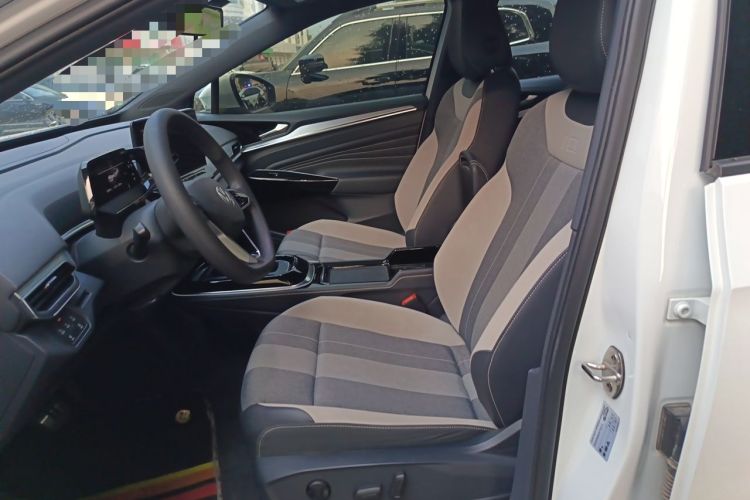 Used Volkswagen ID.4 CROZZ 2022 Long-Range PURE+ Edition Left Front Seat
