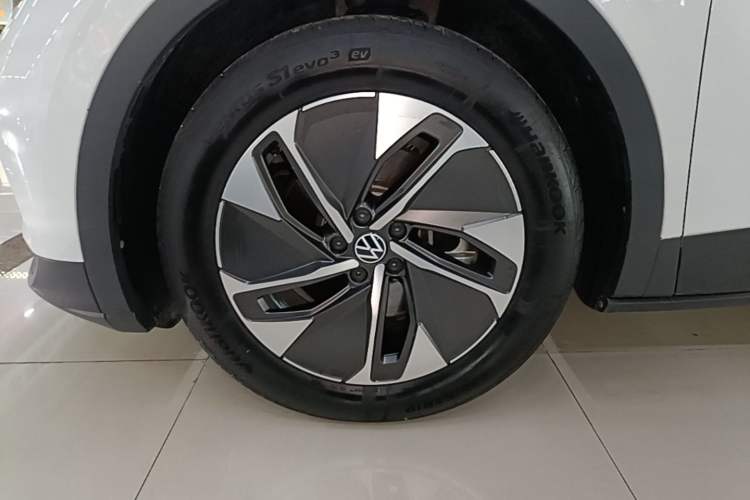 Used Volkswagen ID.4 CROZZ 2022 Pure Edition Limited Edition Left Front Wheel Hub