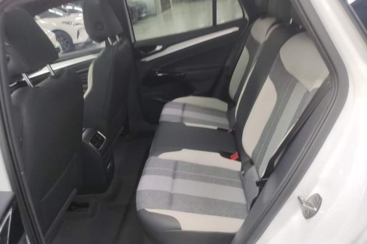 Used Volkswagen ID.4 CROZZ 2022 Long-Range PURE+ Edition Left Rear Seat