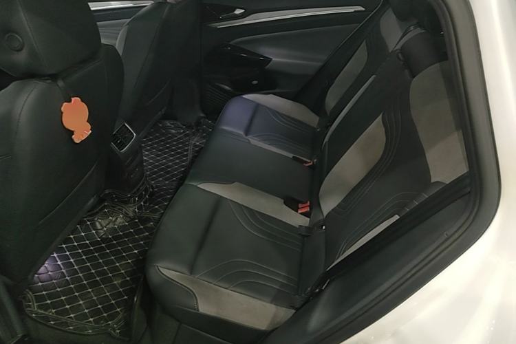 Used Volkswagen ID.4 CROZZ 2022 Long-Range Lite PRO Edition Left Rear Seat